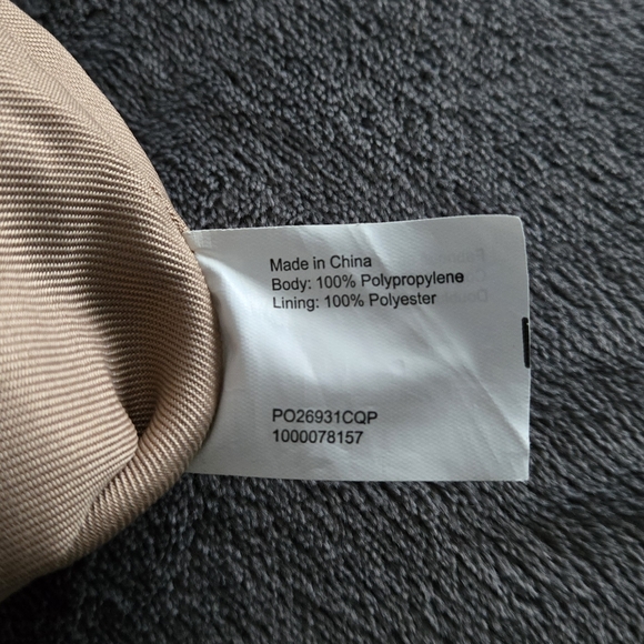 The Sak Crochet Crossbody Bag - Picture 5 of 6